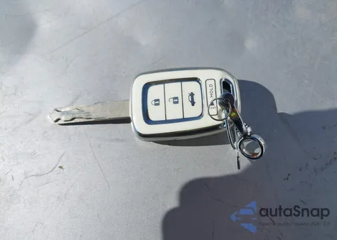 2016 Honda Civic Lx z USA, uszkodzony, nr VIN 19XFC2F59GE070436